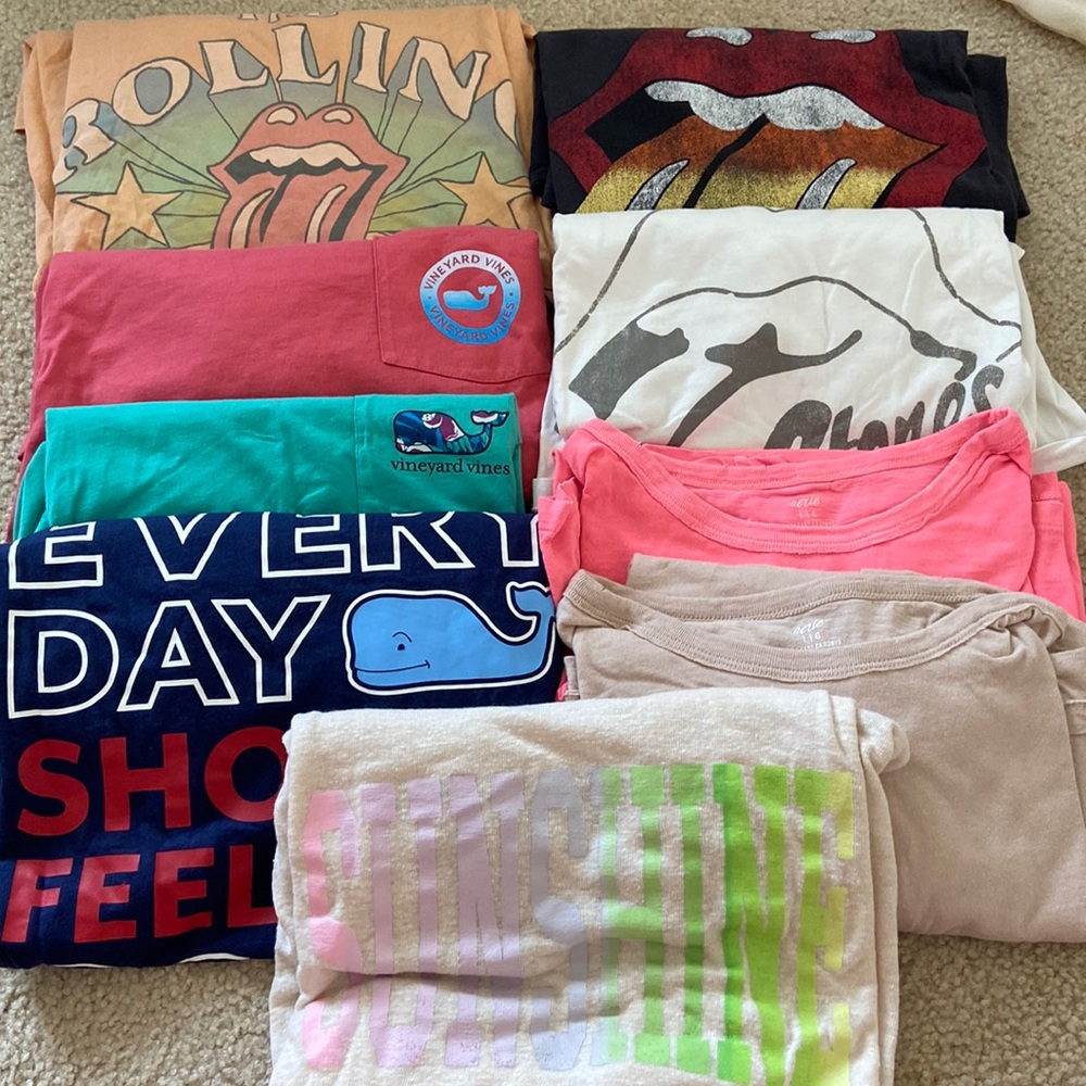 Oversized Tee Lot- sizes L & XL
